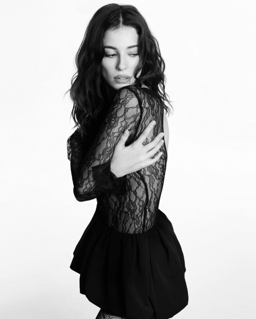 TikTok – Instagram – Ebrar Karabakan – Nude