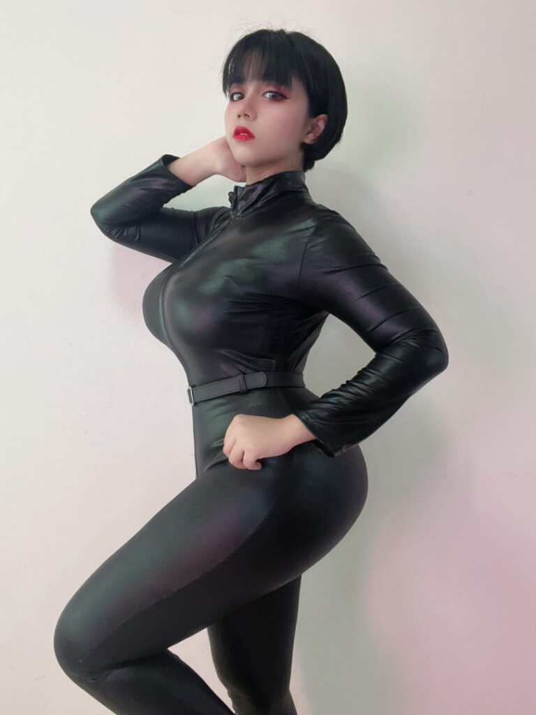 Cosplay – Asian – ElyanaSparks – Nude