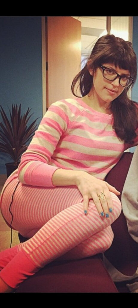 Celeb – Emily Axford – Nude Leaks