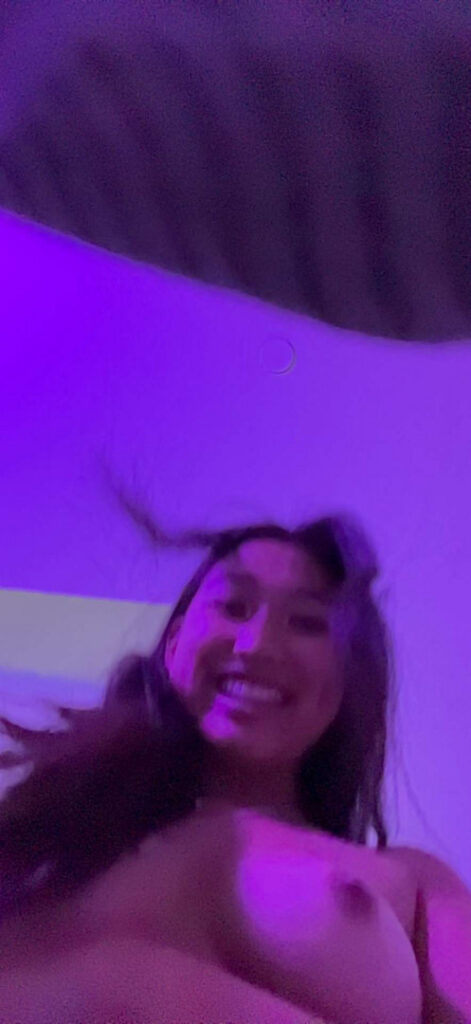 Instagram – Asian – Emily.choppa – Nude