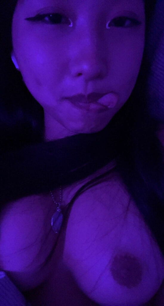 Instagram – Asian – Emily.choppa – Nude