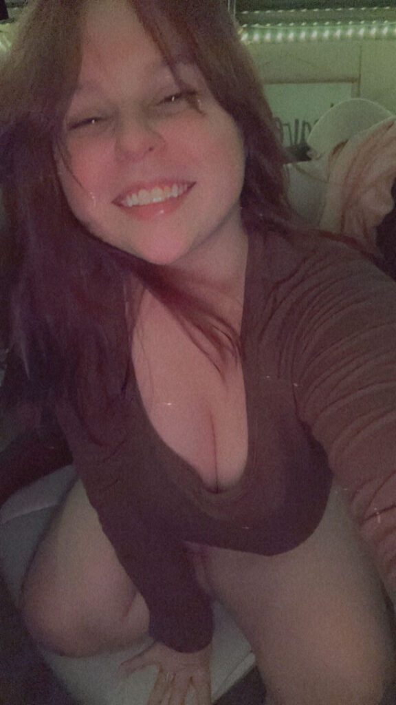 TikTok – Instagram – Snapchat – Emmybear1005 – Nude