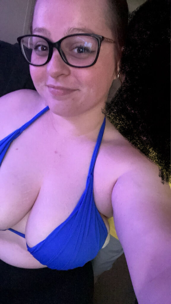 TikTok – Instagram – Snapchat – Emmybear1005 – Nude