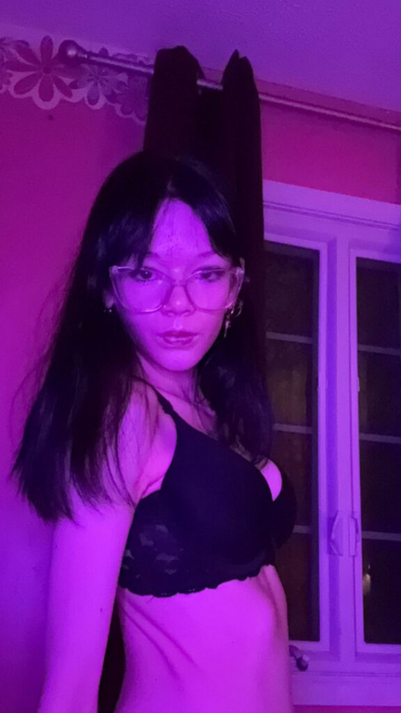 OnlyFans – Reddit – evamariepl – Nude Leaks