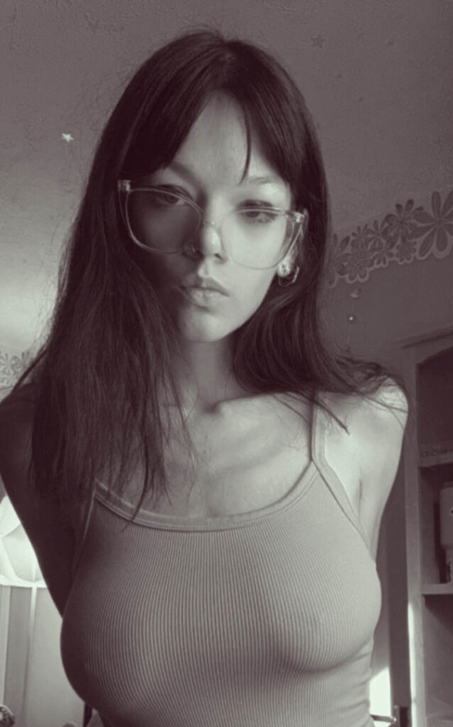 OnlyFans – Reddit – evamariepl – Nude Leaks