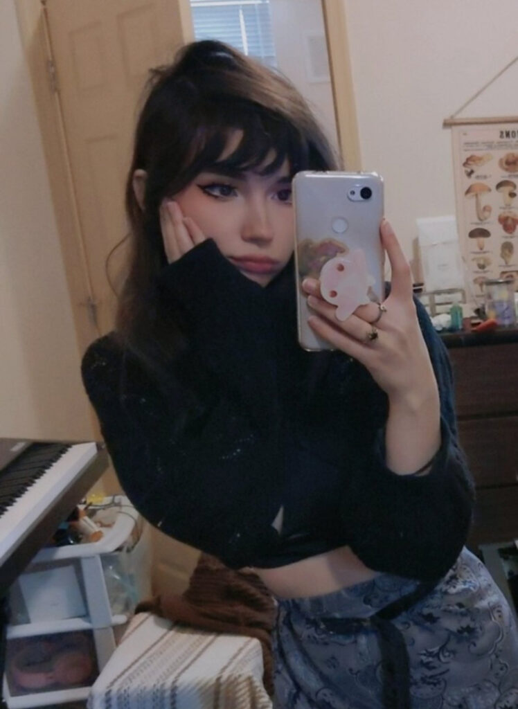 ⠀X⠀ – faedoll0 / max ⁠♡ – Nude Leaks