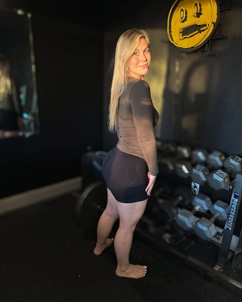 Fit.with.brit – Nude