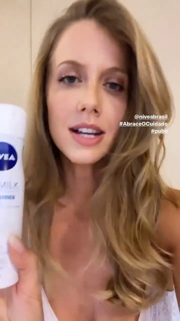 Brazil – Celeb – Gabriela Prioli – Nude