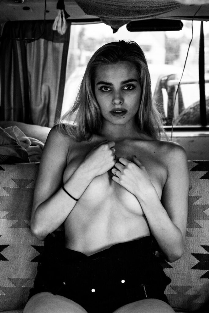 TikTok – T H I C C – Gabriella Rubbo – Nude Leaks