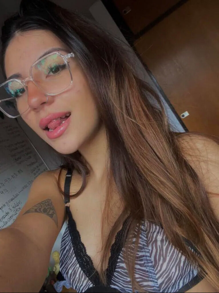 OnlyFans – Petite – Latina – gemmastr – Nude Leaks