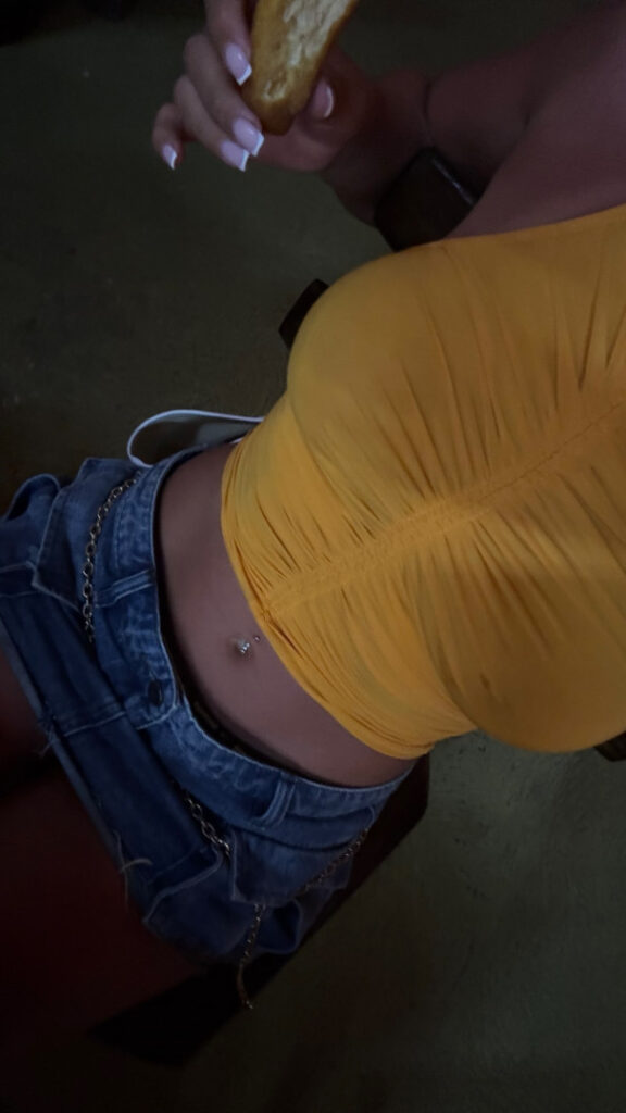 Instagram – Giuliana Ava – Nude