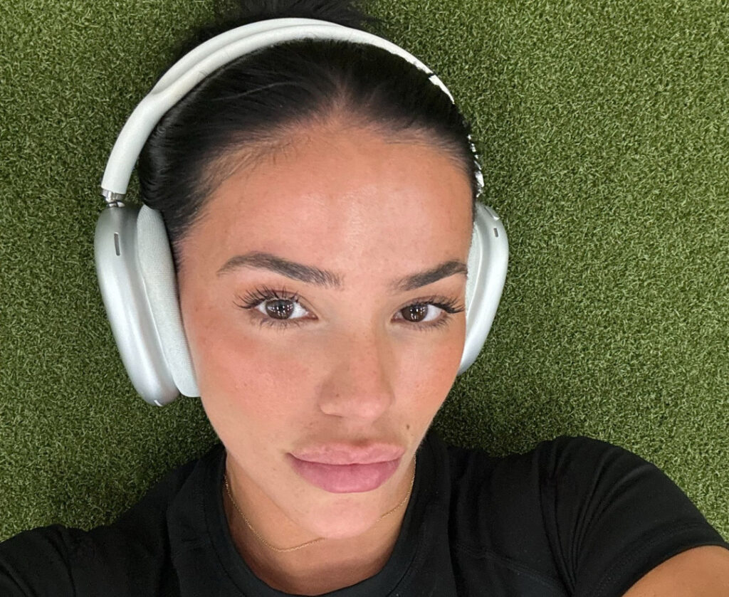 Instagram – Giuliana Ava – Nude