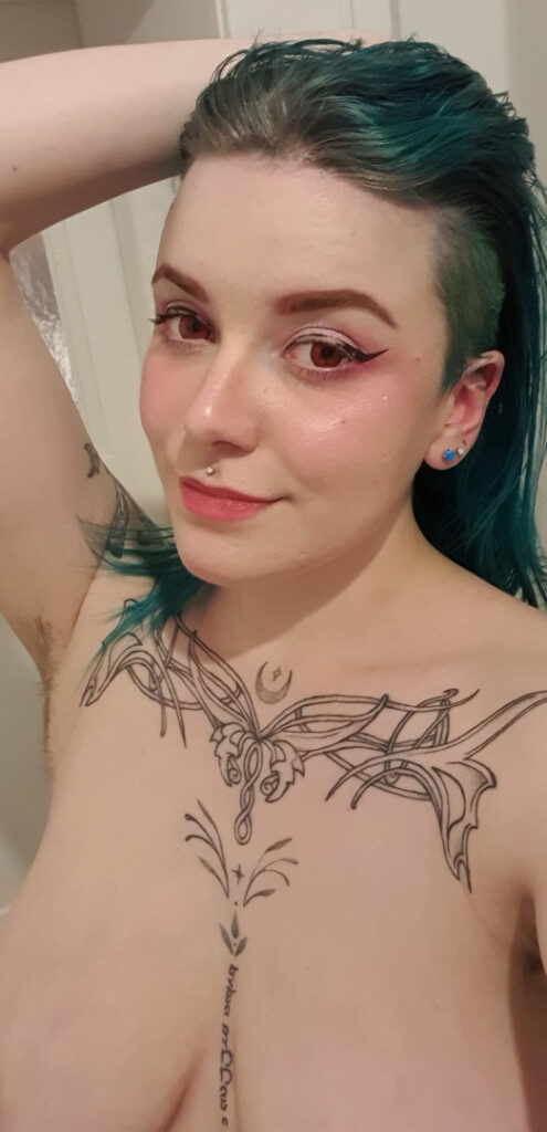 Fansly – Cosplay – T H I C C – GlitterAndFangs – Nude