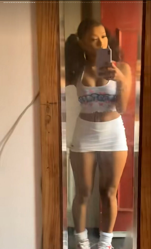 Instagram – Snapchat – goldenbihxo/goldenbih/bunny – Nude