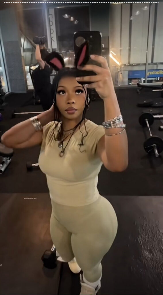 Instagram – Snapchat – goldenbihxo/goldenbih/bunny – Nude