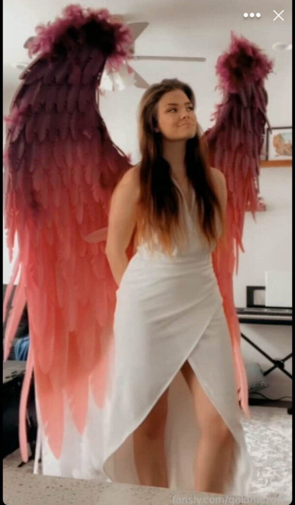 Instagram – Fansly – goldnarrow_ – Nude Leaks