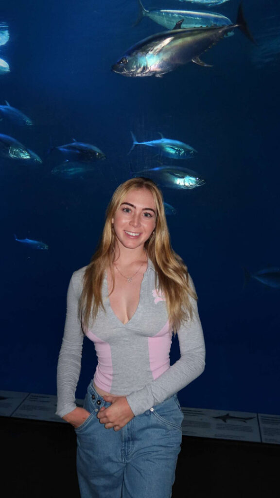 Instagram – Grace Charis – Nude