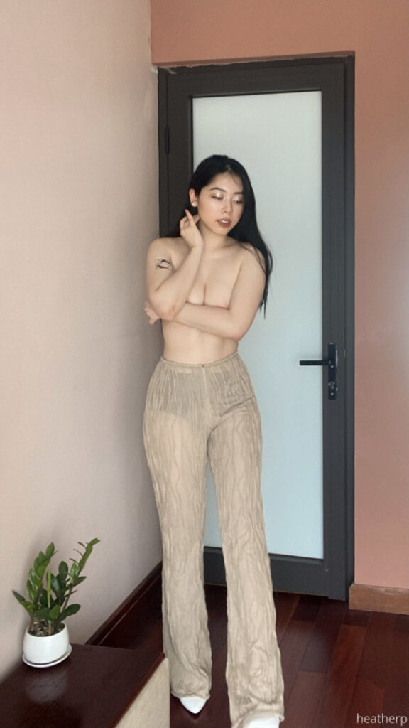 Ha | Hongha – Nude