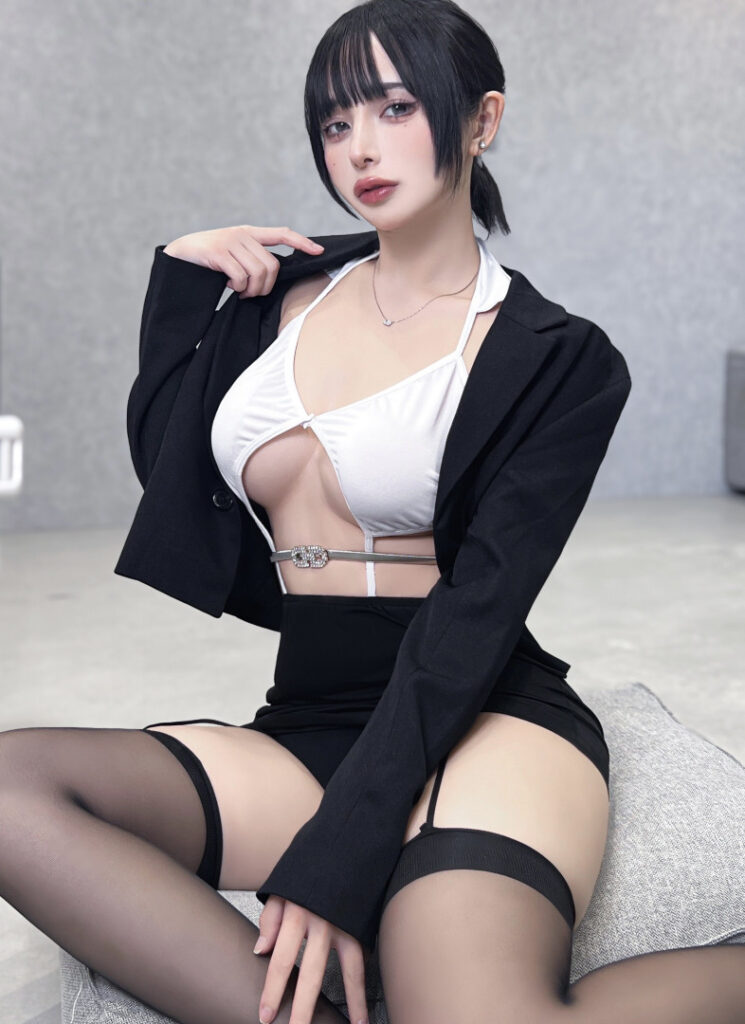 Instagram – ⠀X⠀ – Cosplay – Asian – hal.h.l – Nude Leaks