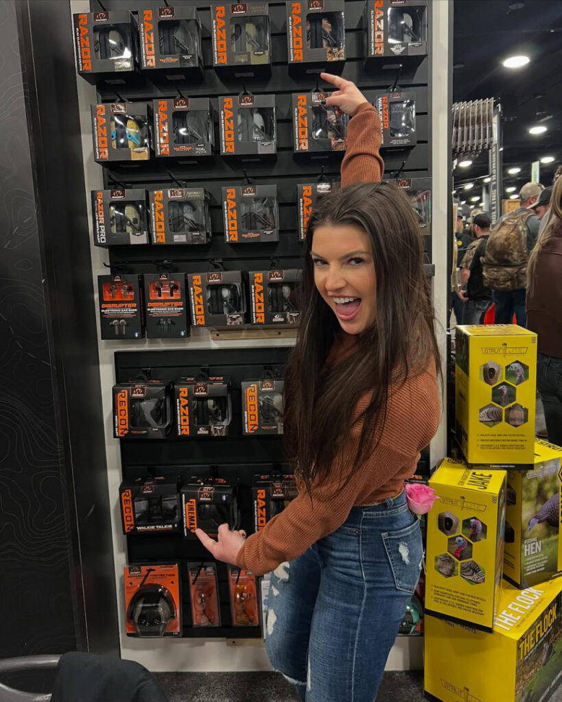 Instagram – Hannah Barron hannahbarron96 – Nude