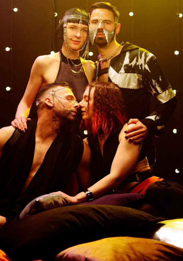 XXX – Hardwerk – Nude