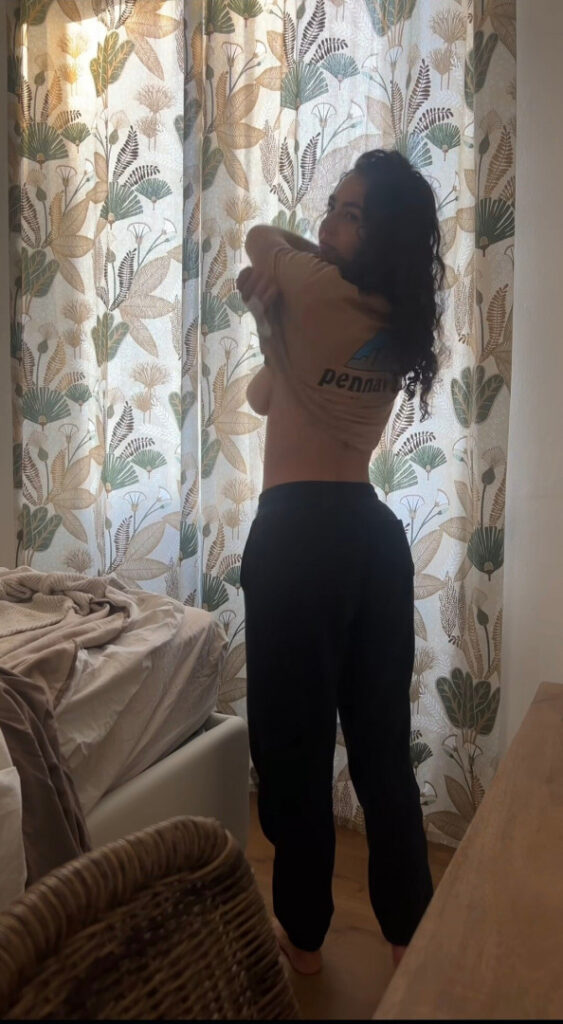 Instagram – Petite – Helena Dahr / Helena Daher – Nude Leaks