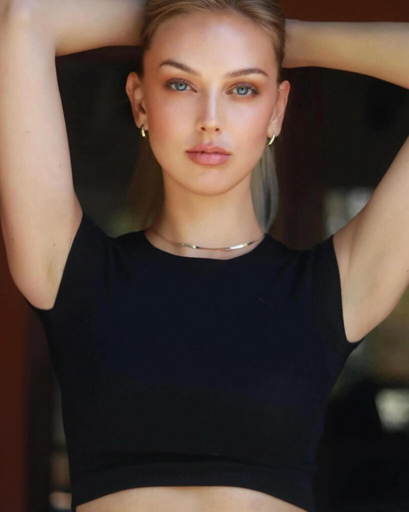 Instagram – Helena Hogedal – helenahogedal – Nude