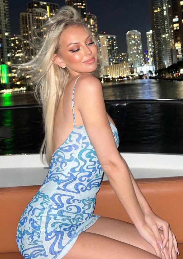 Instagram – Helena Hogedal – helenahogedal – Nude