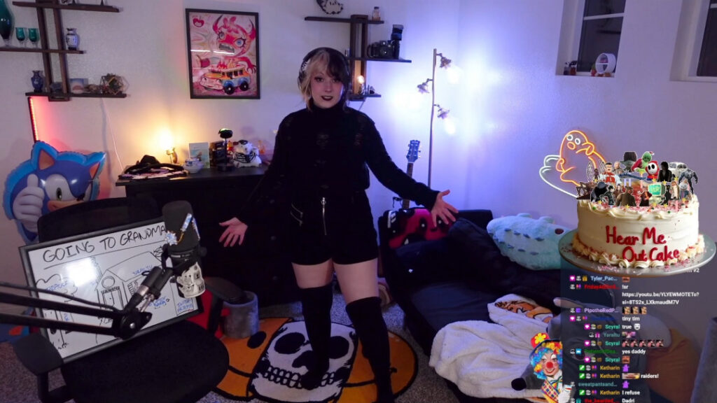 Twitch – Helloneptune – Nude