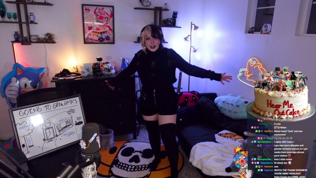 Twitch – Helloneptune – Nude