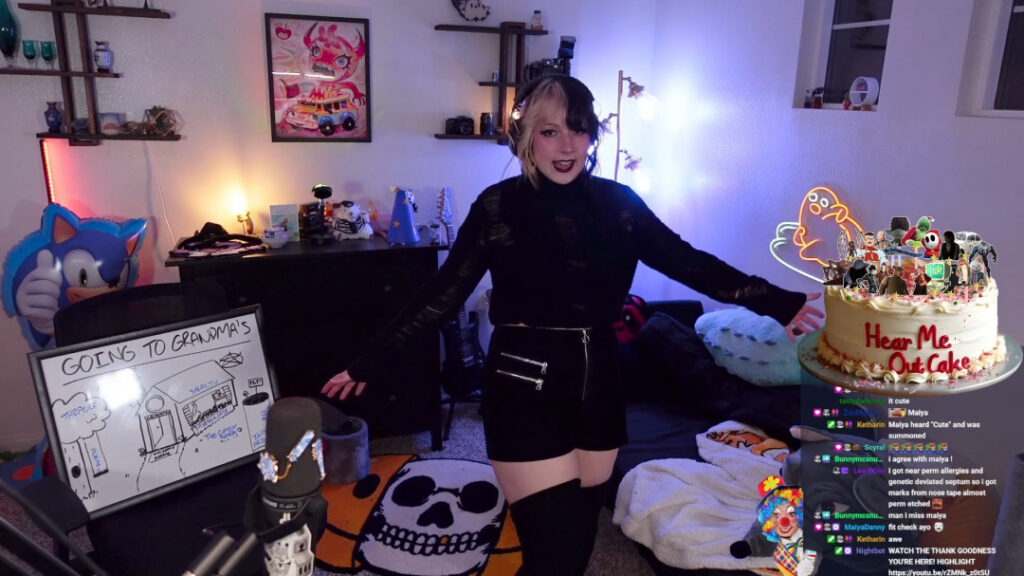 Twitch – Helloneptune – Nude