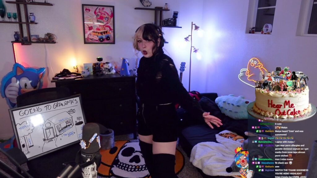 Twitch – Helloneptune – Nude