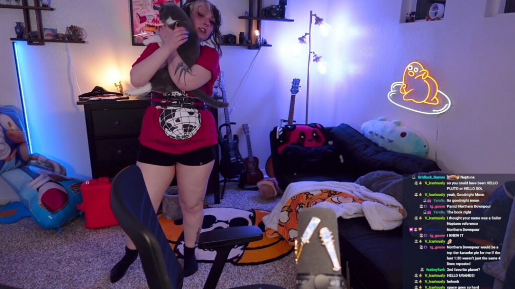 Twitch – Helloneptune – Nude