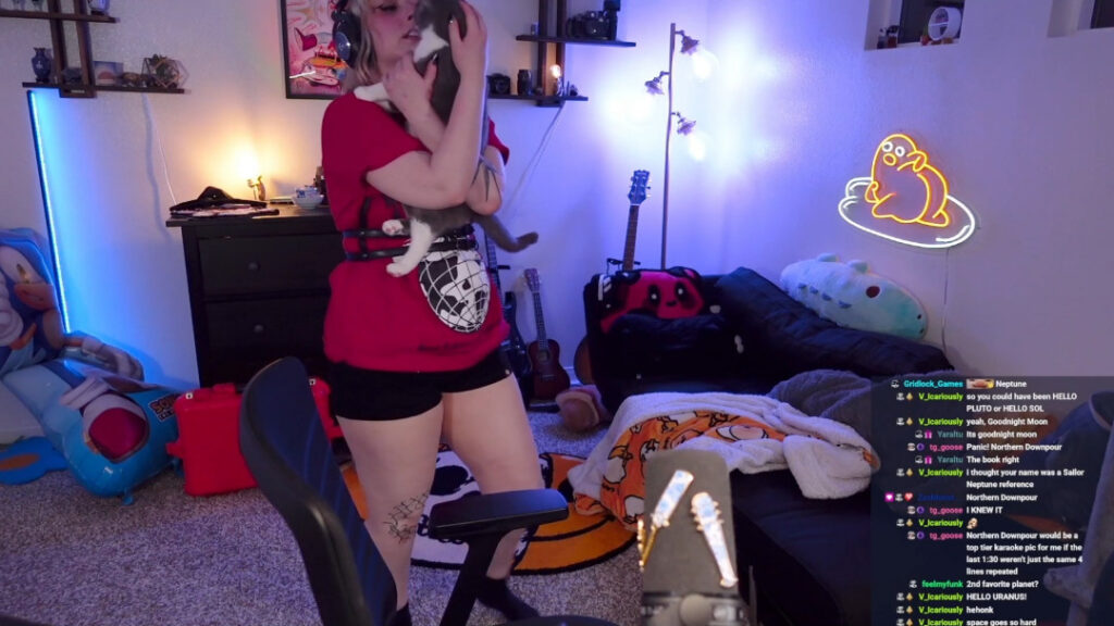 Twitch – Helloneptune – Nude