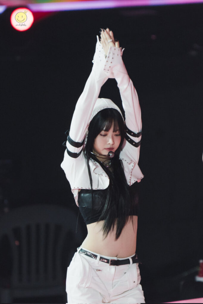 Celeb – Asian – Hong Eunchae 홍은채  LESSERAFIM – Nude Leaks