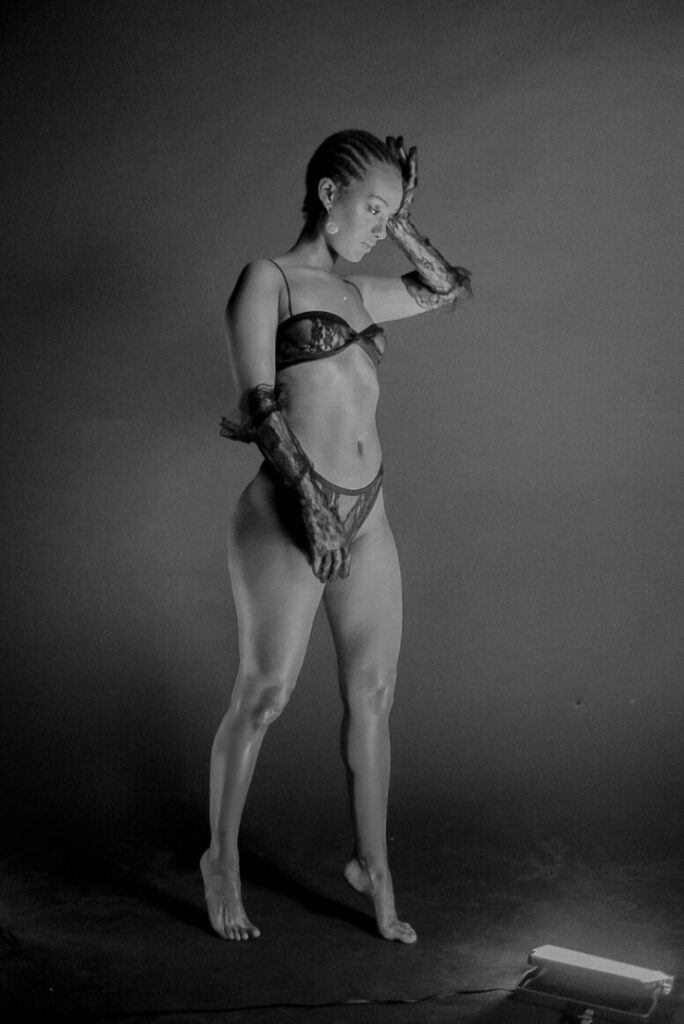 Instagram – Ebony – Honnete Bas – Nude Leaks