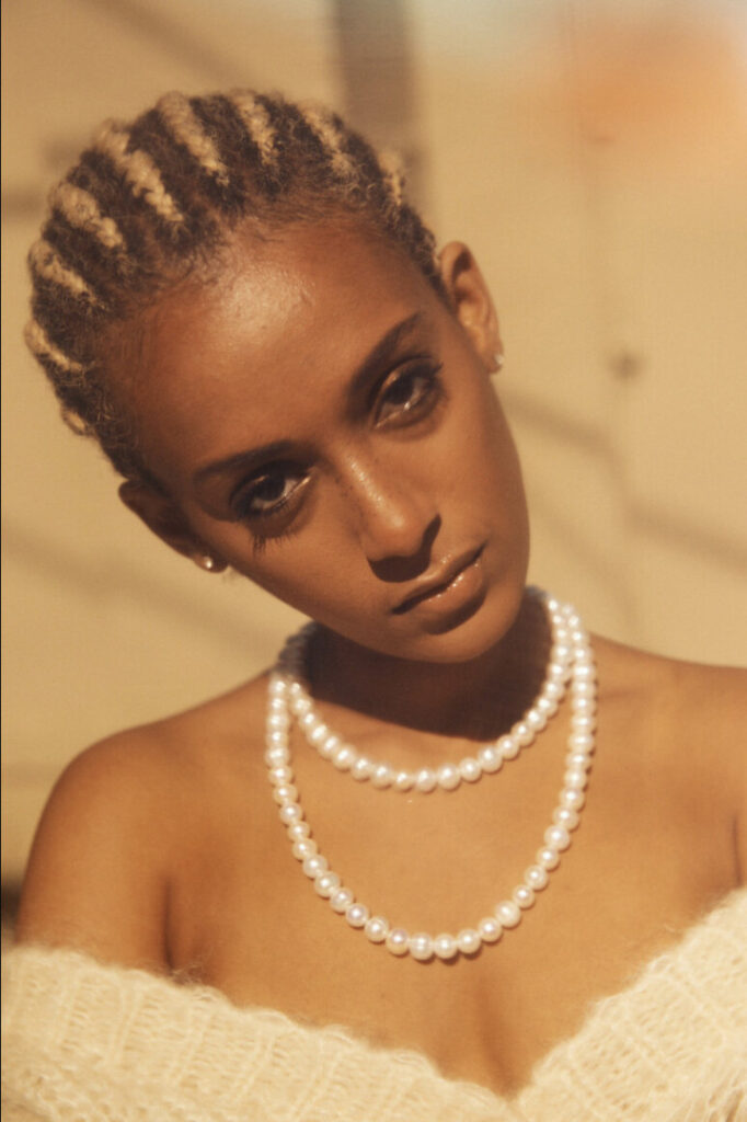 Instagram – Ebony – Honnete Bas – Nude Leaks