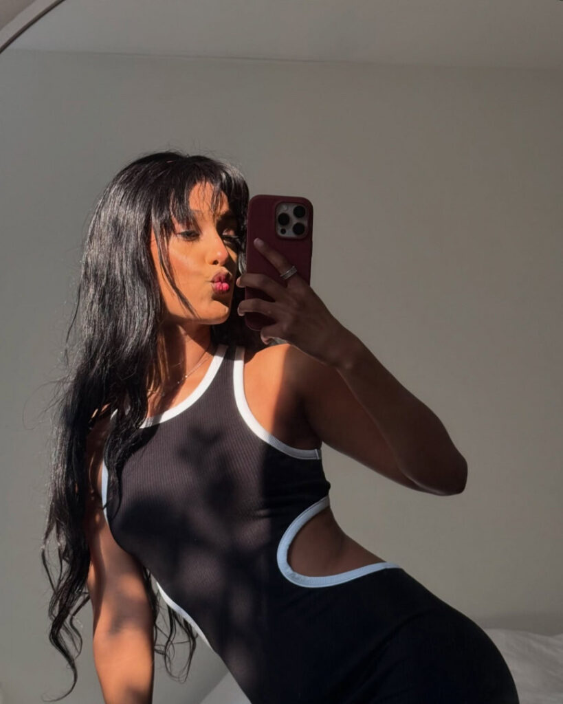 Instagram – Ebony – Honnete Bas – Nude Leaks