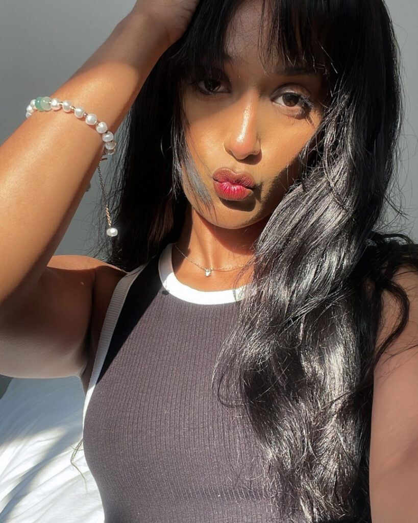 Instagram – Ebony – Honnete Bas – Nude Leaks