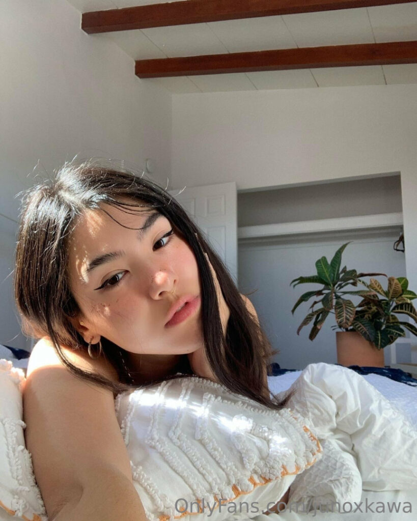 OnlyFans – Reddit – Asian – hunnybabyjuno / creamarie / Juno Kawa – Nude Leaks