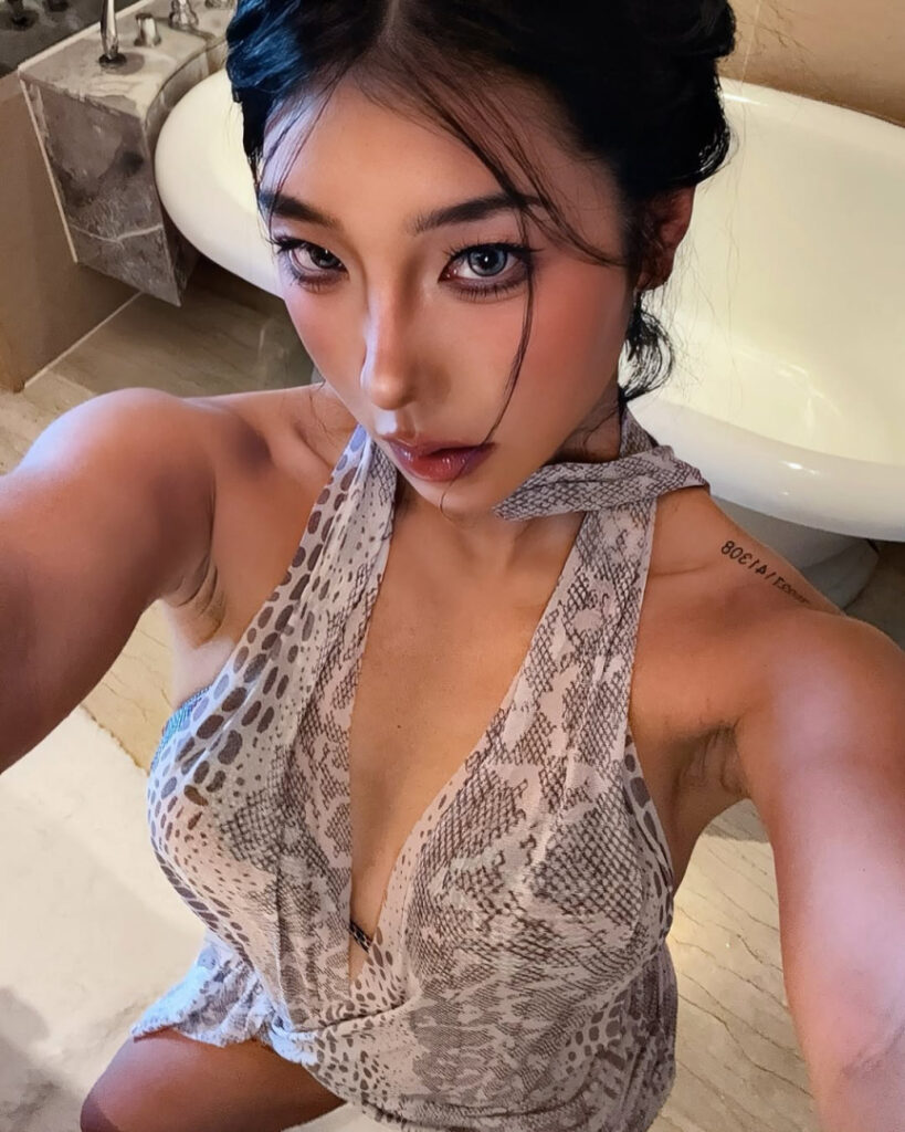 Instagram – Chinese – hypothxxcajal – Nude Leaks