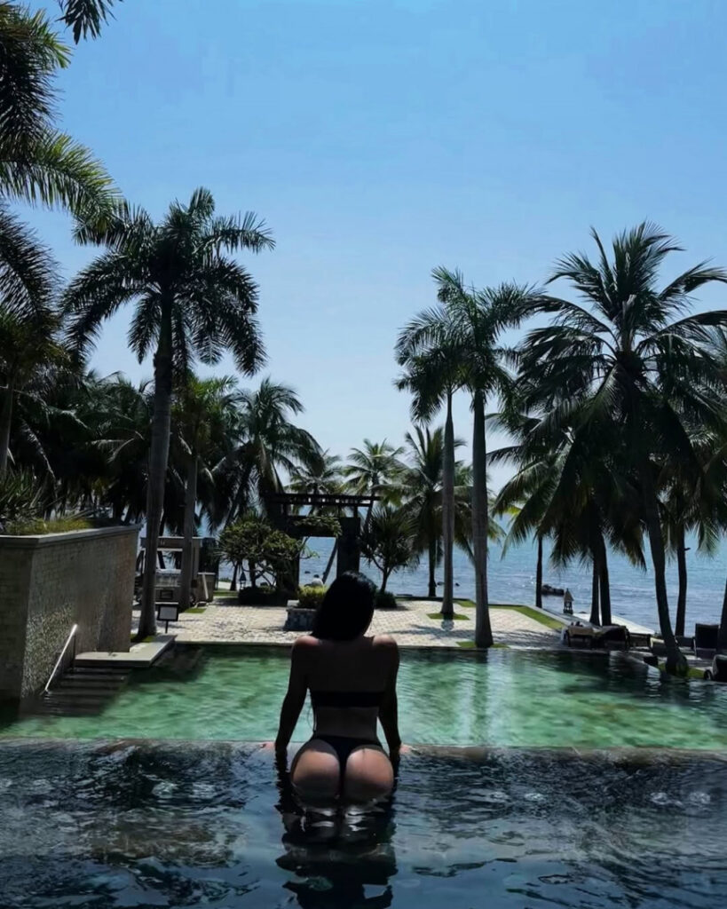 Instagram – Chinese – hypothxxcajal – Nude Leaks