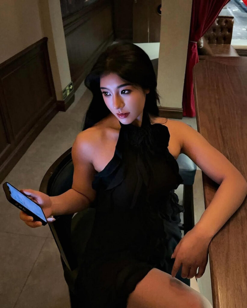 Instagram – Chinese – hypothxxcajal – Nude Leaks