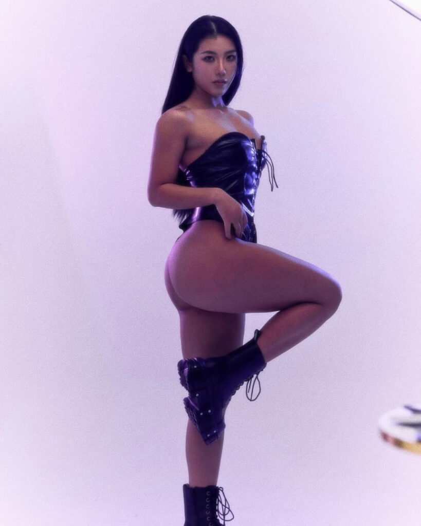 Instagram – Chinese – hypothxxcajal – Nude Leaks