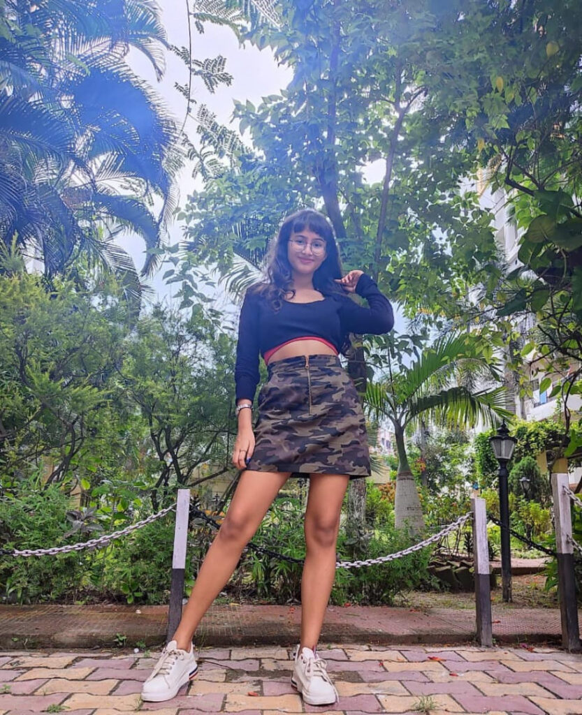 Instagram – Indian – T H I C C – Ipsita Nandi / _ipsita_x – Nude Leaks