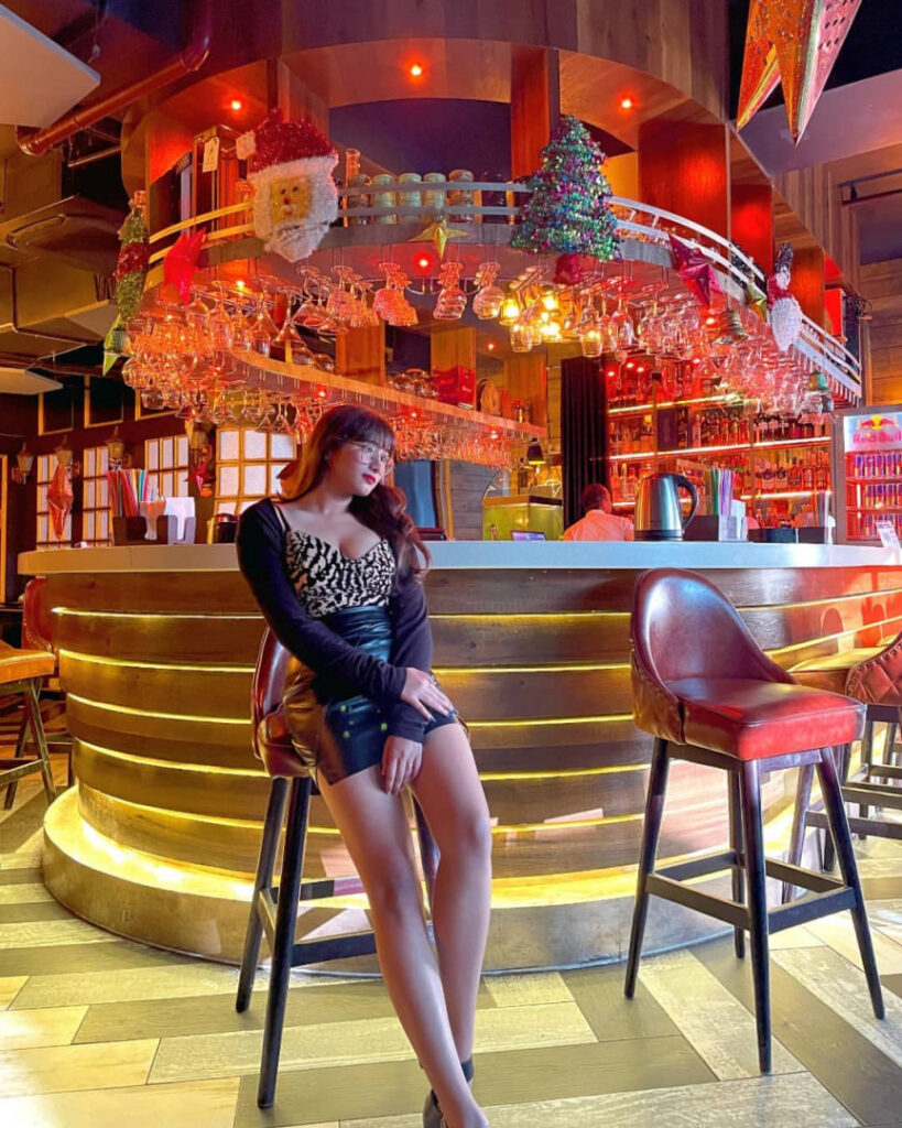 Instagram – Indian – T H I C C – Ipsita Nandi / _ipsita_x – Nude Leaks