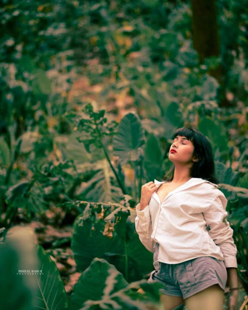 Instagram – Indian – T H I C C – Ipsita Nandi / _ipsita_x – Nude Leaks