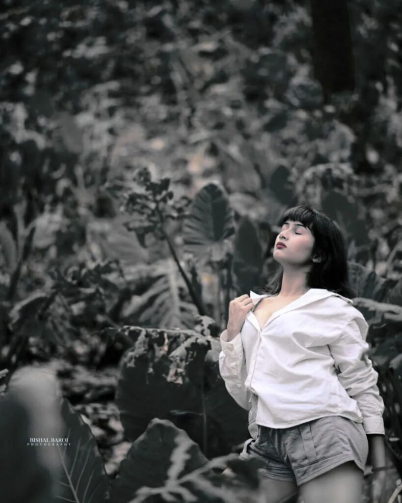 Instagram – Indian – T H I C C – Ipsita Nandi / _ipsita_x – Nude Leaks