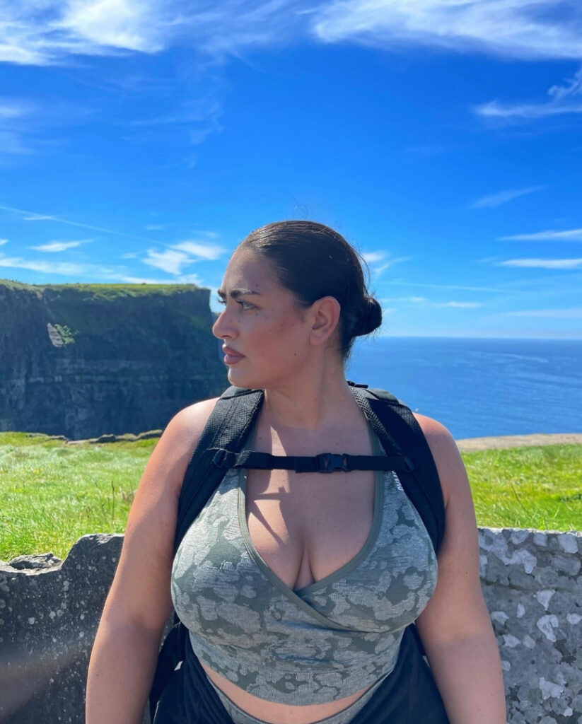 Instagram – T H I C C – BBW – Irena Drezi – Nude