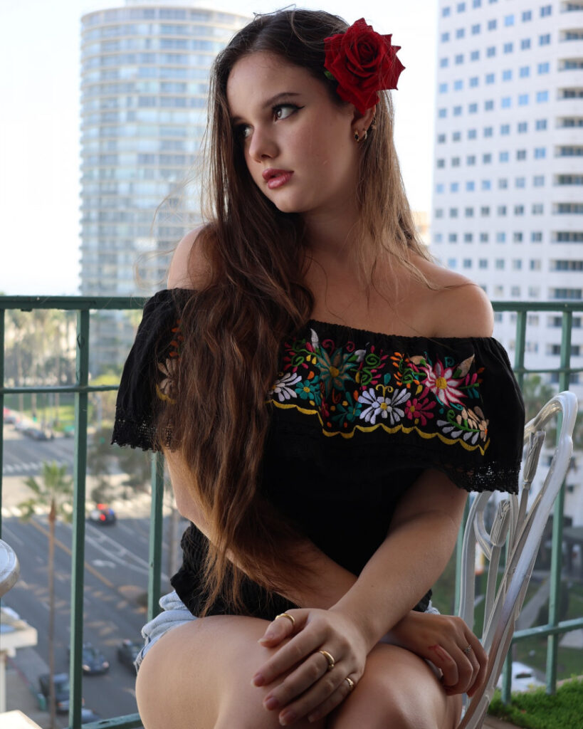 Instagram – Teen – Isabella Ardley – Nude